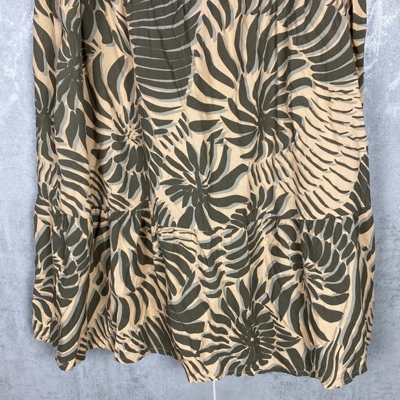 Native Youth floral henley dress - Picture 3 of 5